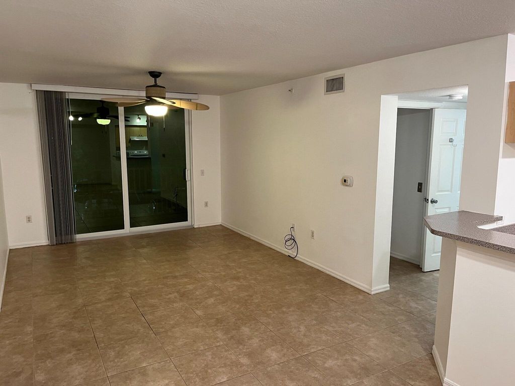Photo of 913 Villa Circle, Boynton Beach, FL 33483 (MLS # B26021616)
