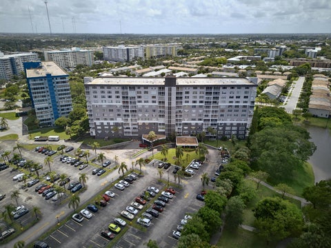 Tiny photo for 3850 Washington Street #212, Hollywood, FL 33021 (MLS # B26029685)