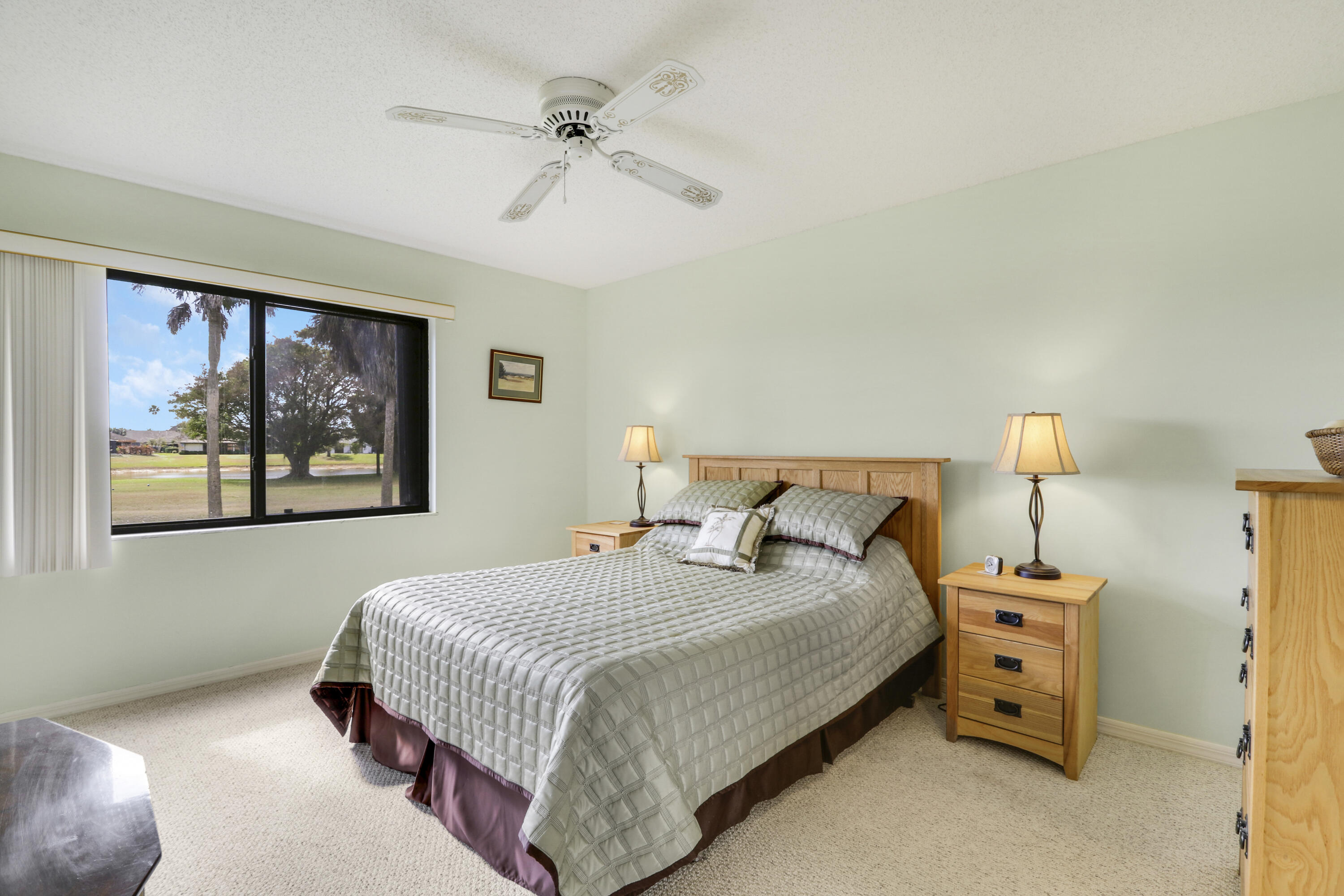 WILLIAMSBURG AT HERITAGE RIDGE CONDO - Residential