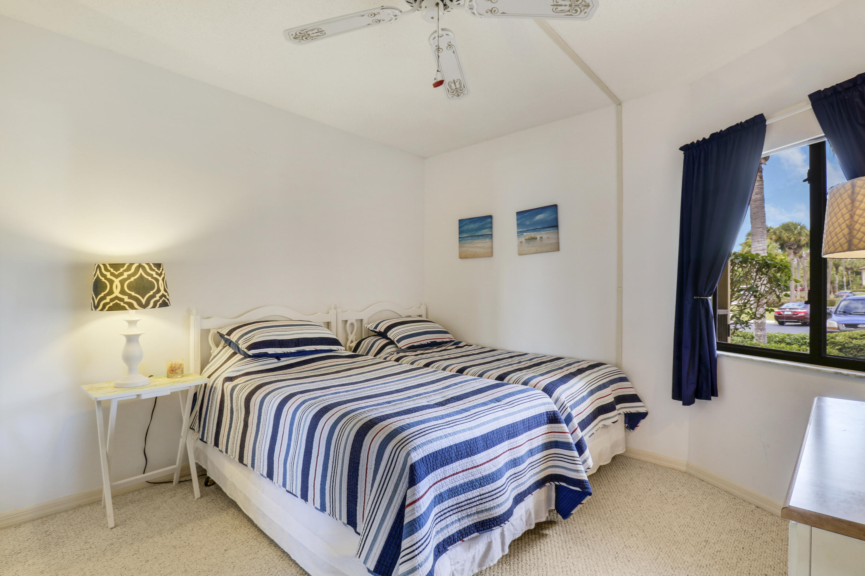 WILLIAMSBURG AT HERITAGE RIDGE CONDO - Residential