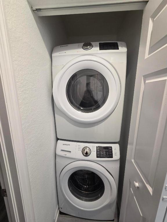 MARSH HARBOUR - Residential