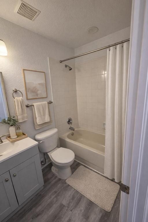 View photos, virtual tours, details... 2035 Nassau Drive