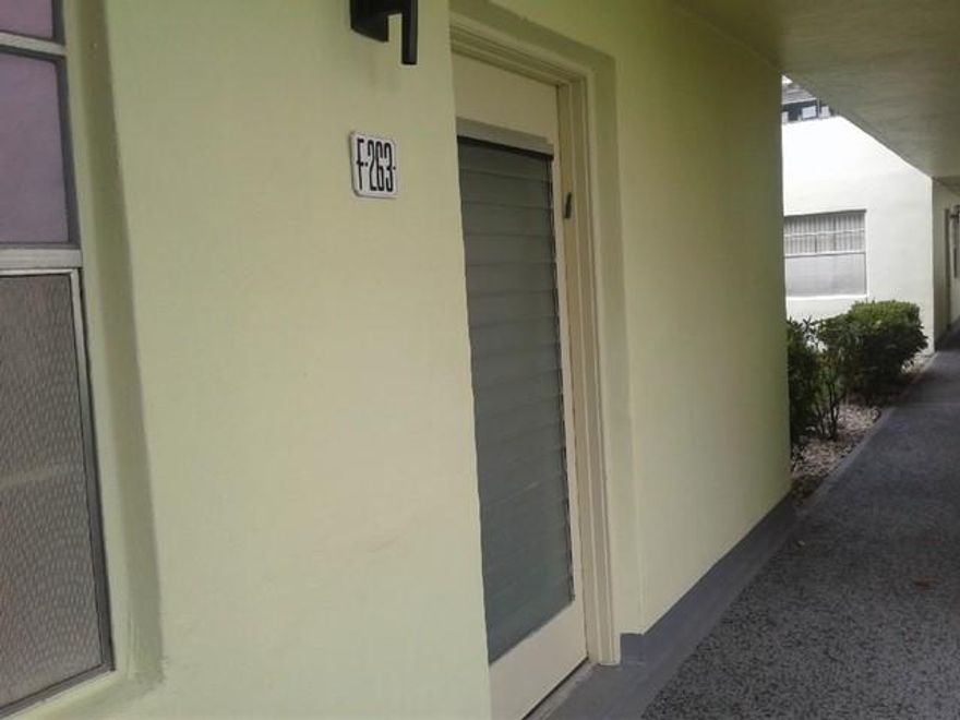 1st floor corner unit.  Park out front and just
walk in.  Tiled living room, dining room & kitchen.  Master suite and 2nd bedroom have
laminated wood floors.  Patio-Florida Room with
Plexi Plastic windows and storm shutters.
Enjoy all the amenities of Kings Point - Manned gated,3 clubhouses,swimming pools,golf course,tennis,pickle ball, bocce ball plus buses
to take you shopping.