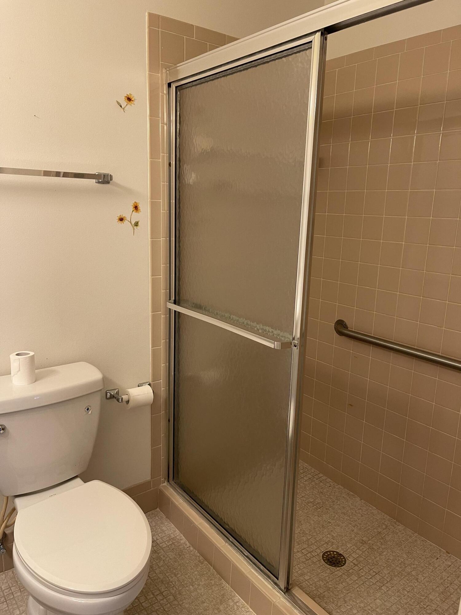 HIGH POINT OF DELRAY SEC 7 CONDO - Residential