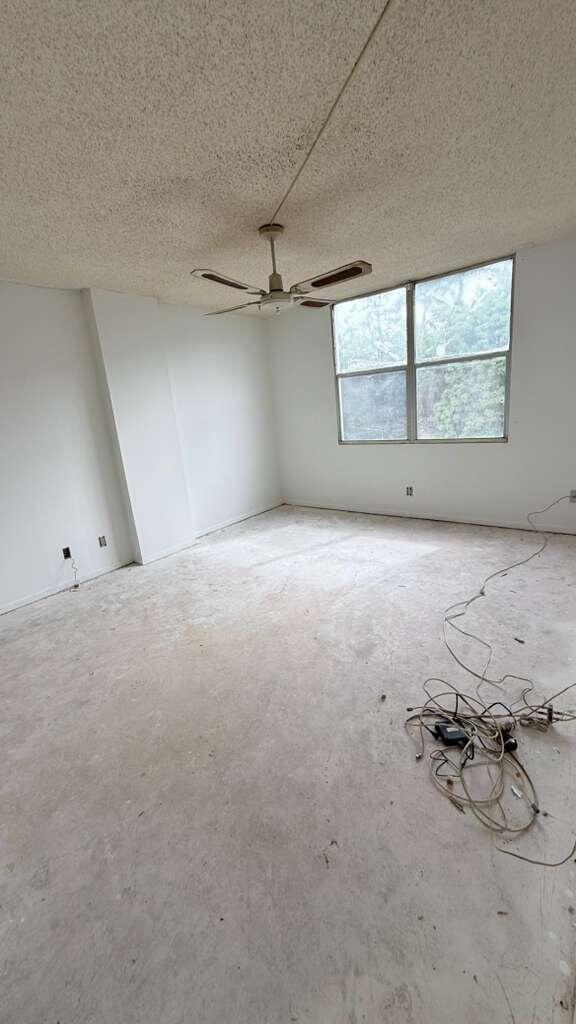 ROYAL PARK CONDO - Residential