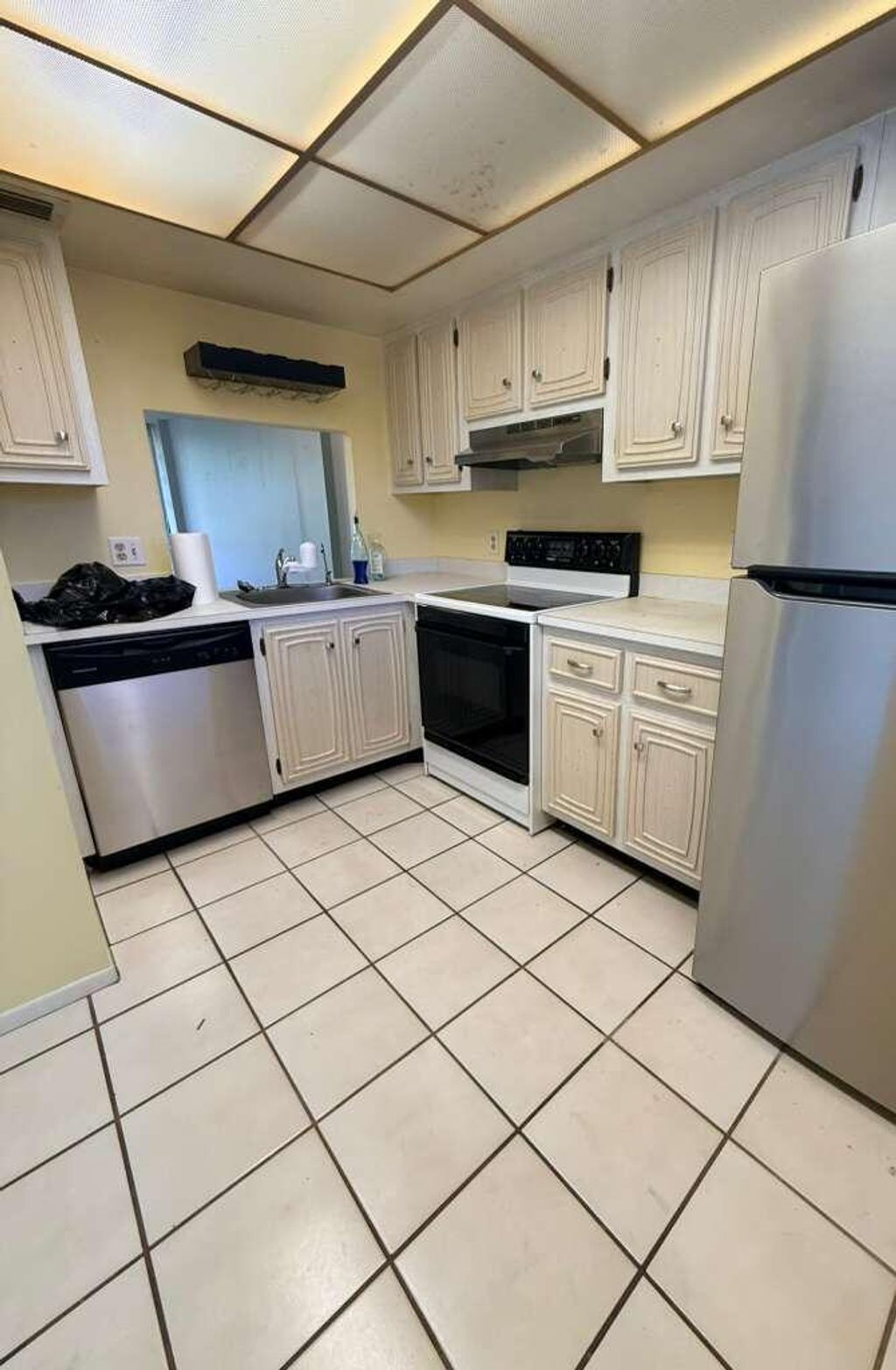 Photo of 105 Royal Park Drive #3a, Oakland Park, FL 33309 (MLS # B26008579)