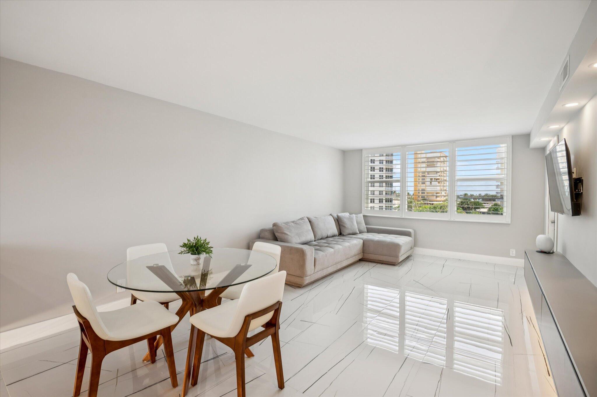 201 N Ocean Boulevard 410