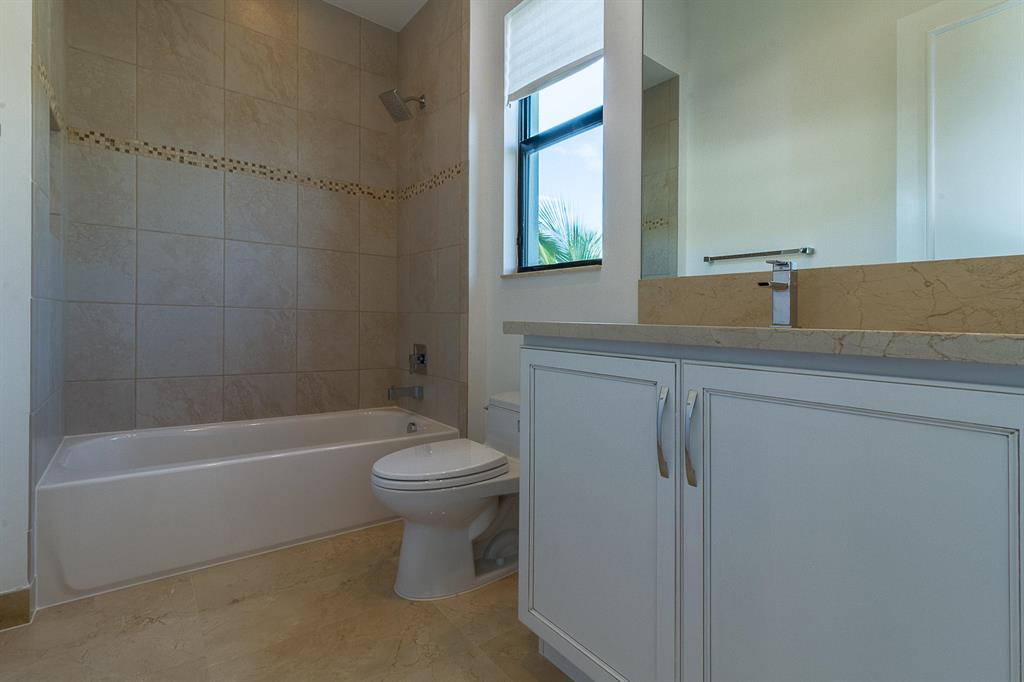 SEVEN BRIDGES - Residential