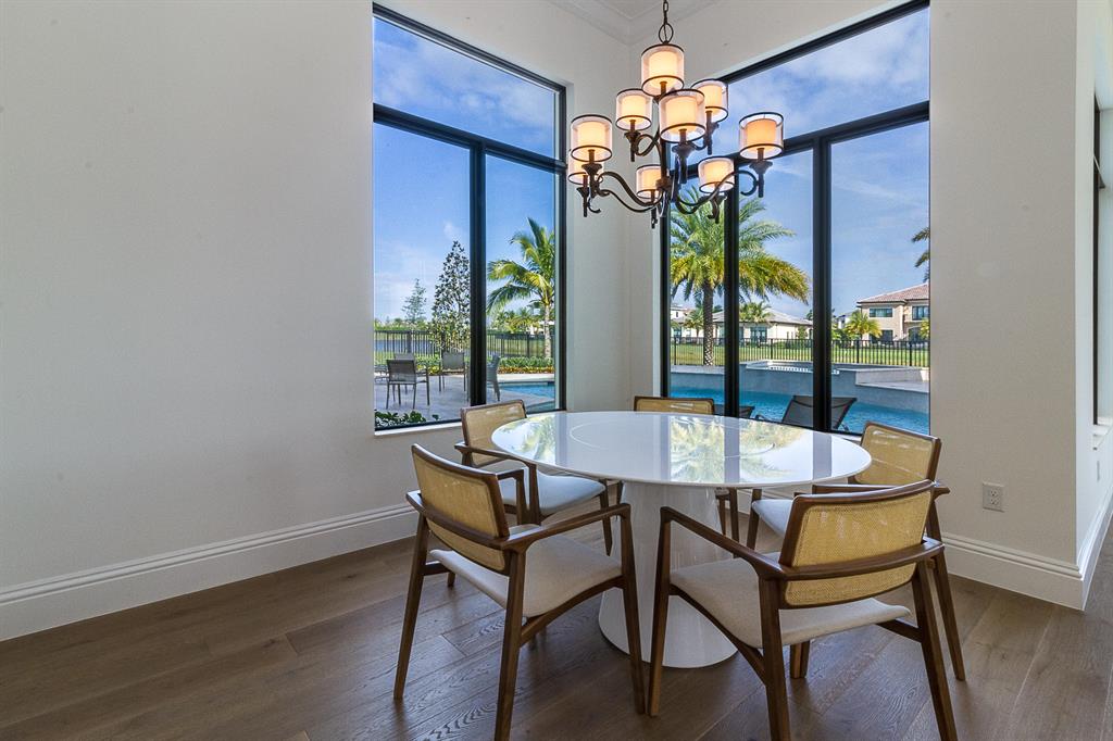 SEVEN BRIDGES - Residential