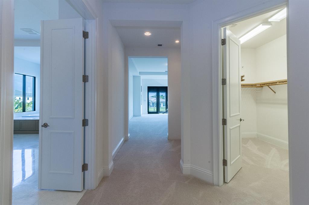 SEVEN BRIDGES - Residential