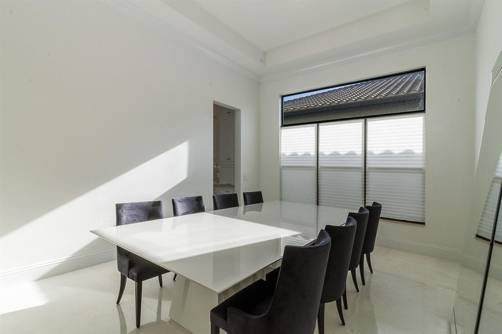 SEVEN BRIDGES - Residential