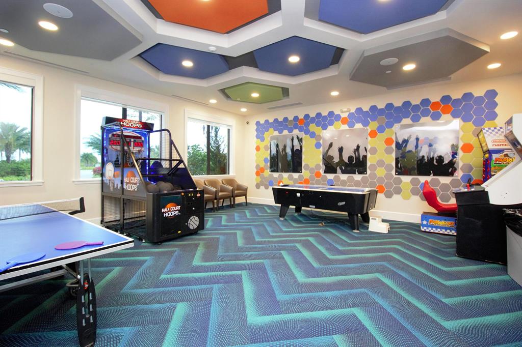 SEVEN BRIDGES - Residential