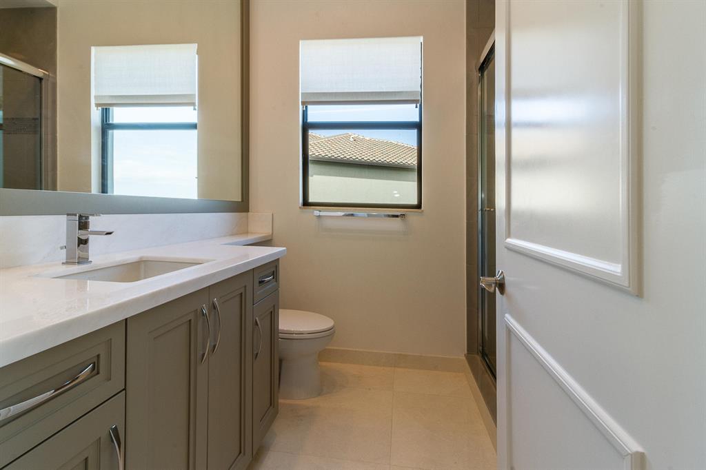 SEVEN BRIDGES - Residential