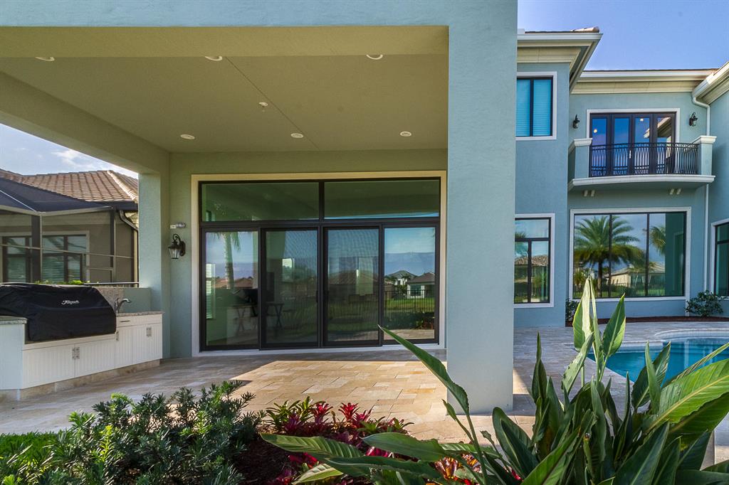 SEVEN BRIDGES - Residential