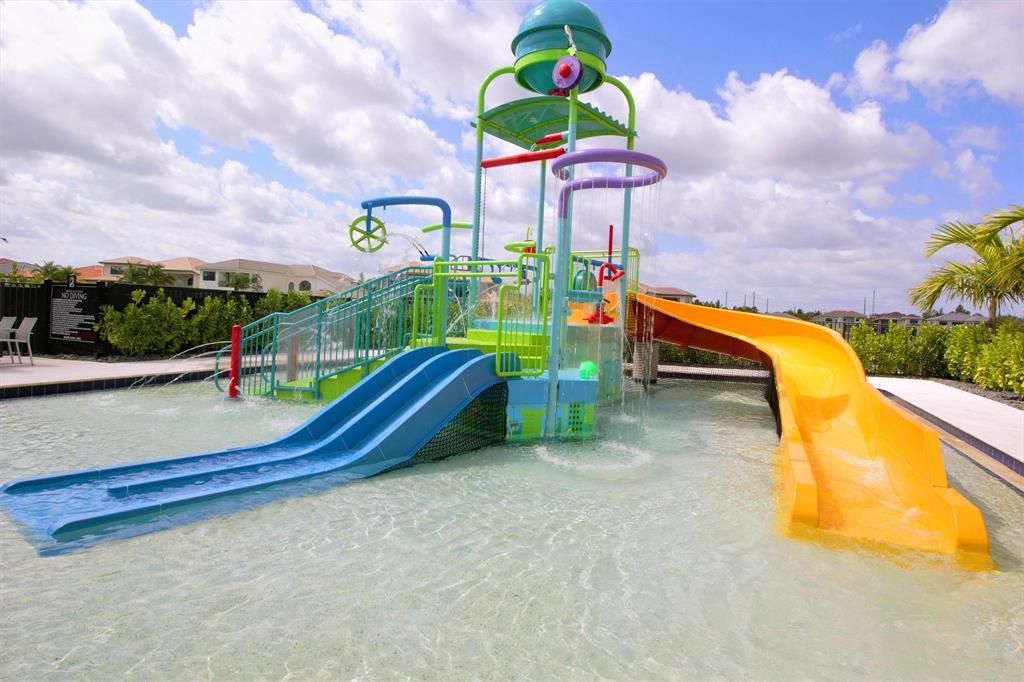 SEVEN BRIDGES - Residential