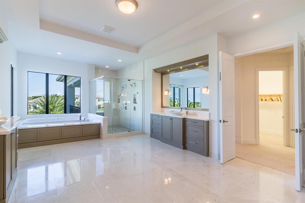 SEVEN BRIDGES - Residential