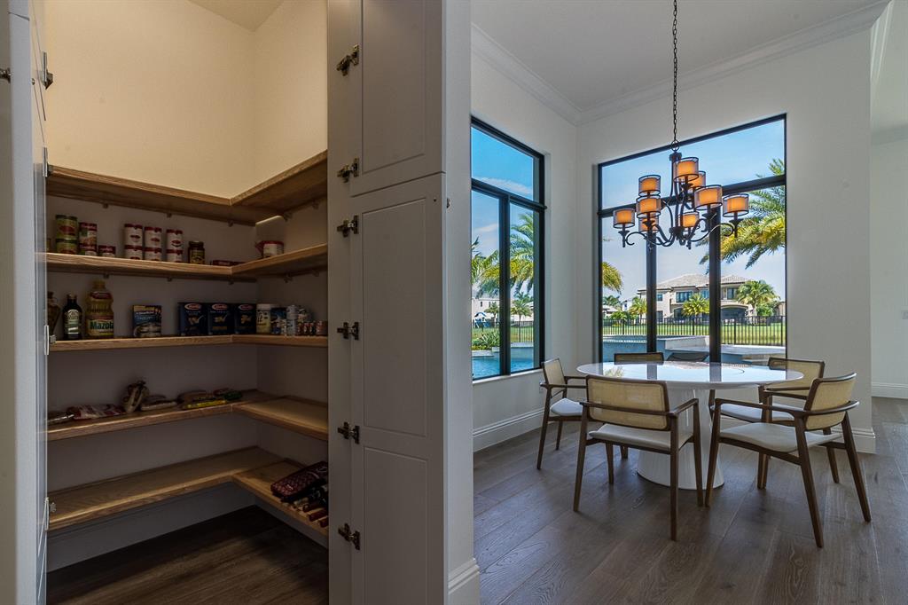 SEVEN BRIDGES - Residential