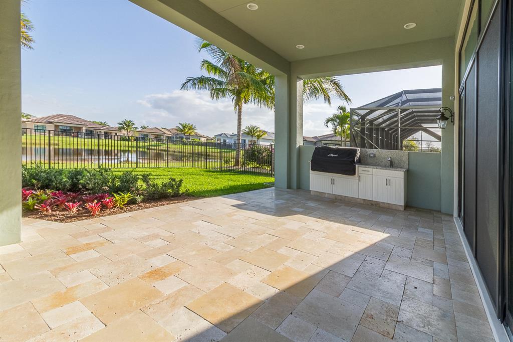 SEVEN BRIDGES - Residential