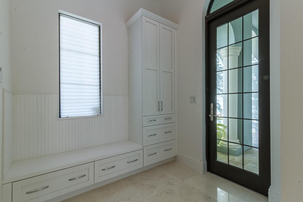 SEVEN BRIDGES - Residential