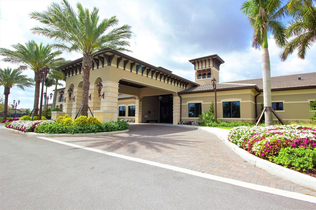 SEVEN BRIDGES - Residential