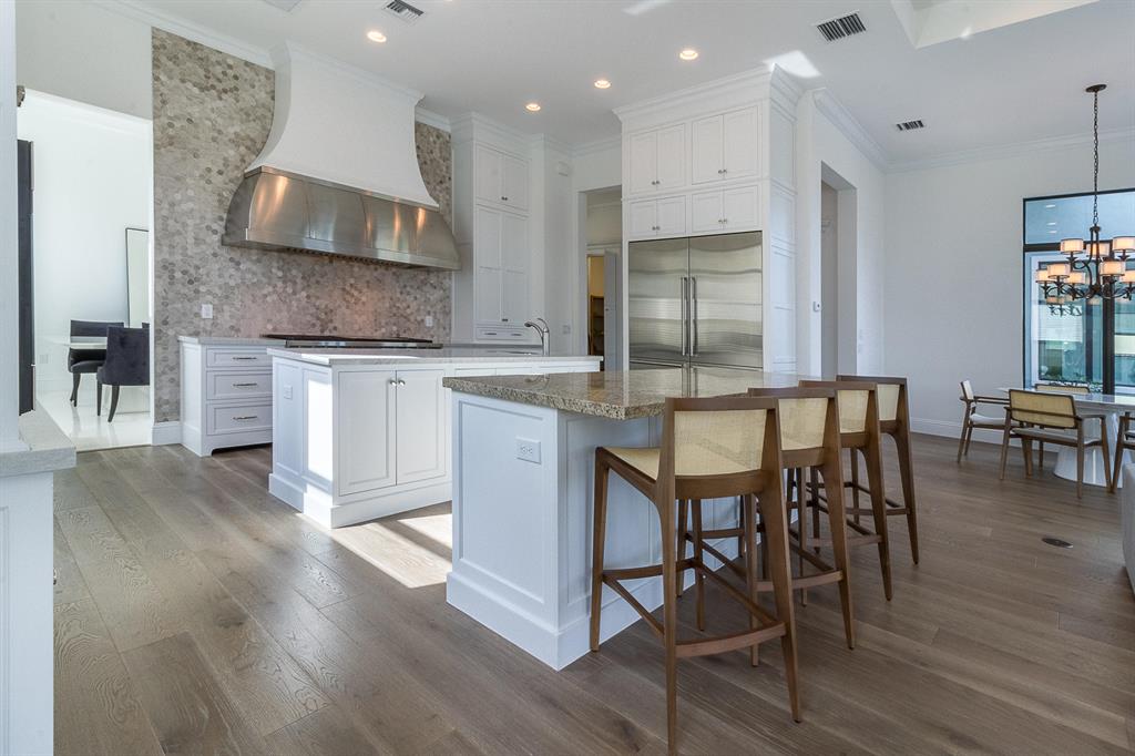 SEVEN BRIDGES - Residential