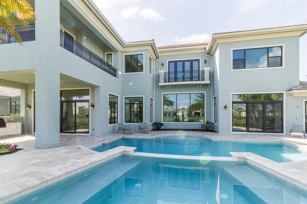 SEVEN BRIDGES - Residential