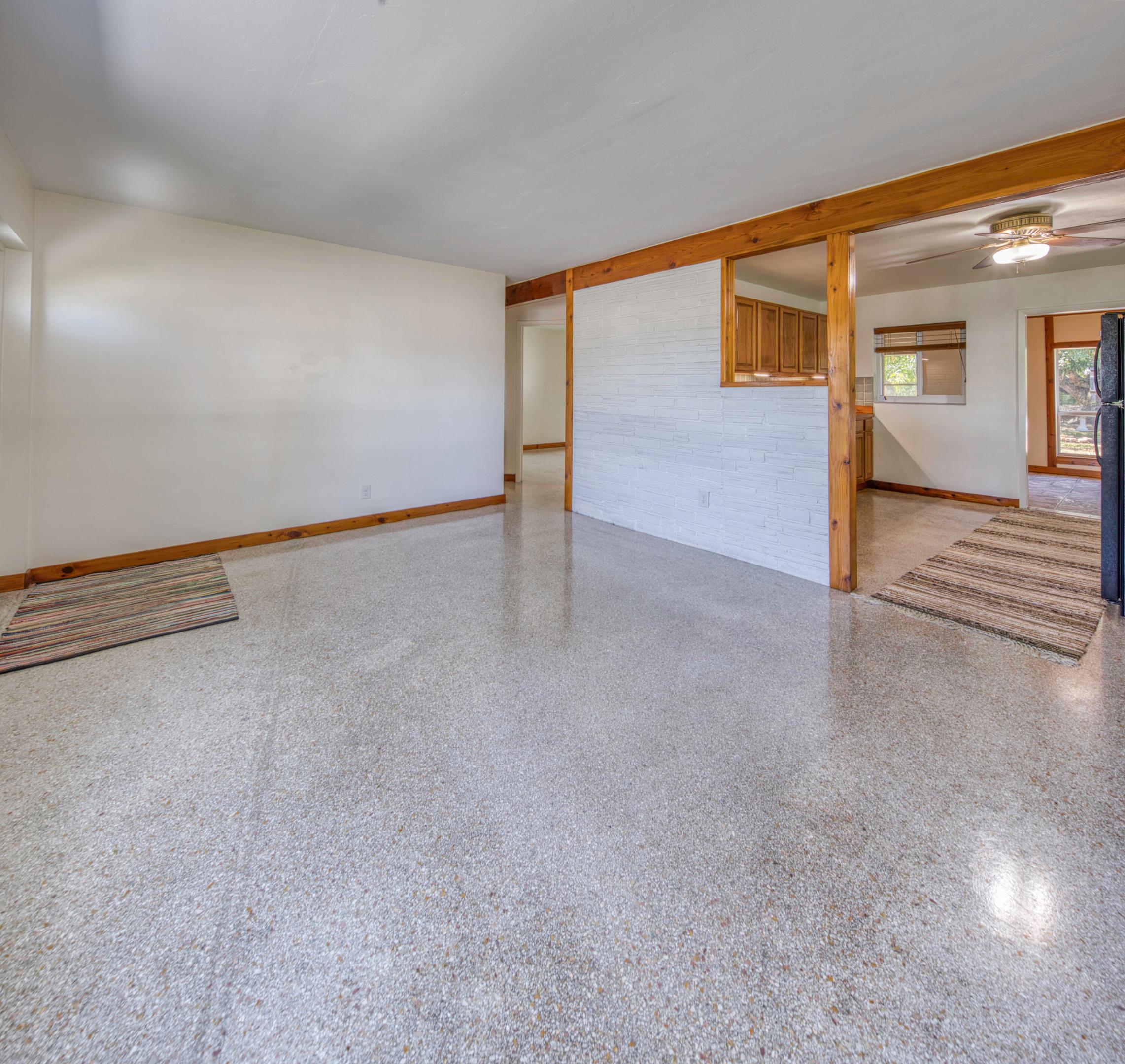 PINEWOOD HEIGHTS - Residential