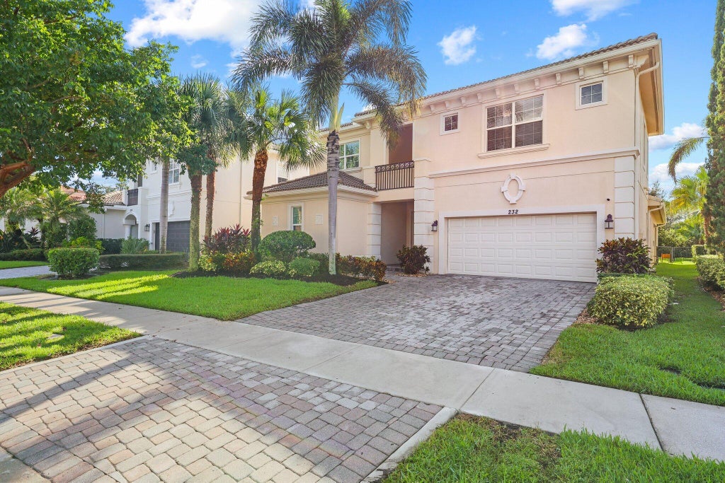 Photo of 232 Carina Drive, Jupiter, FL 33478 (MLS # B26089622)