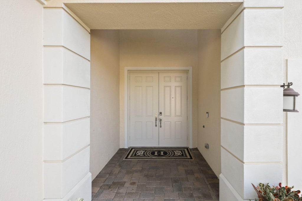 Photo of 232 Carina Drive, Jupiter, FL 33478 (MLS # B26089622)