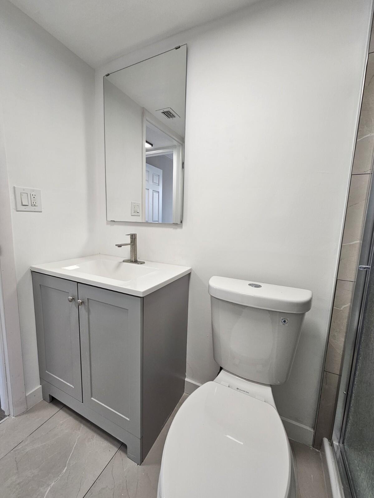 PRESIDENTIAL GOLFVIEW CONDO - Residential