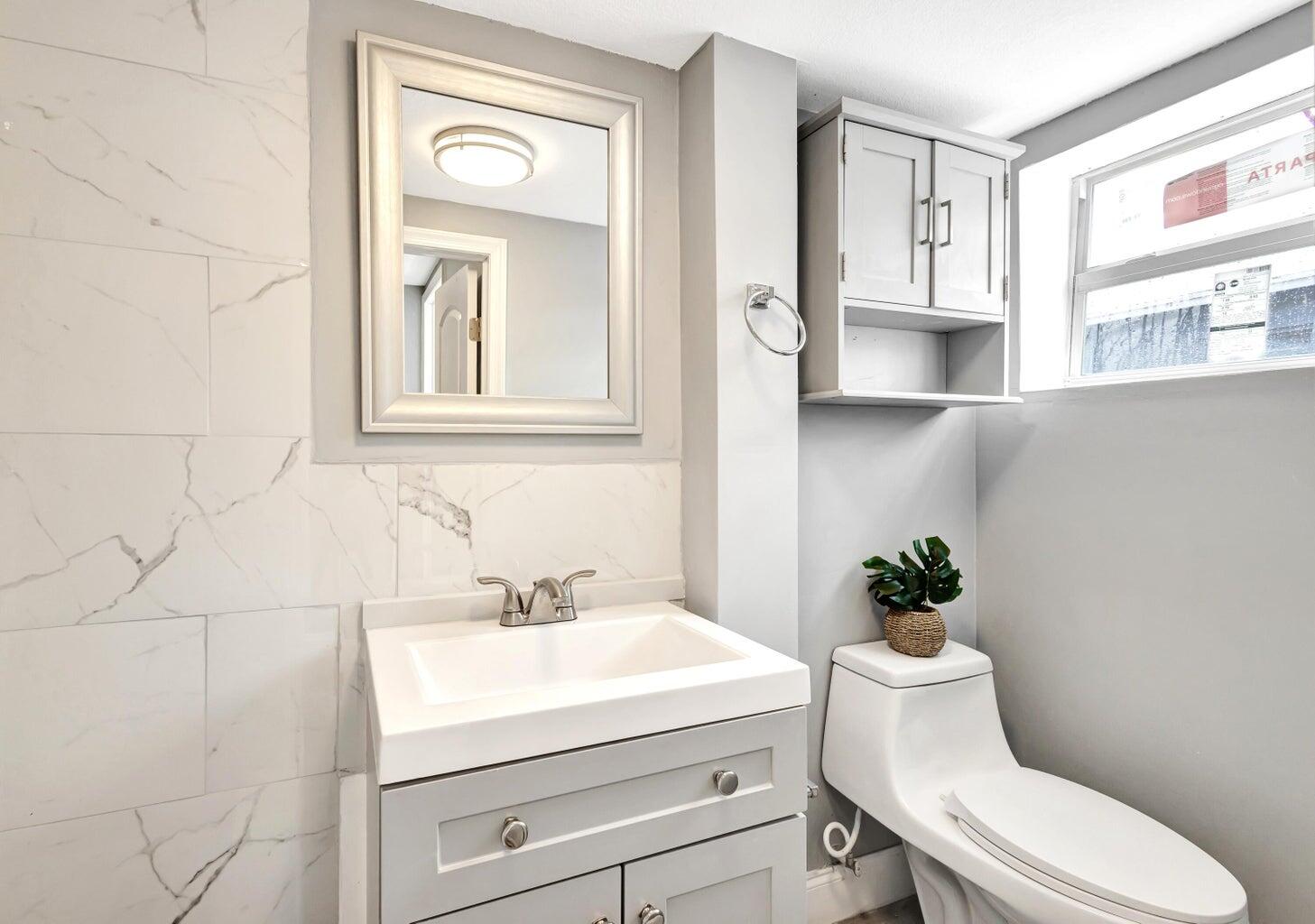 ROSEDALE - Residential Lease