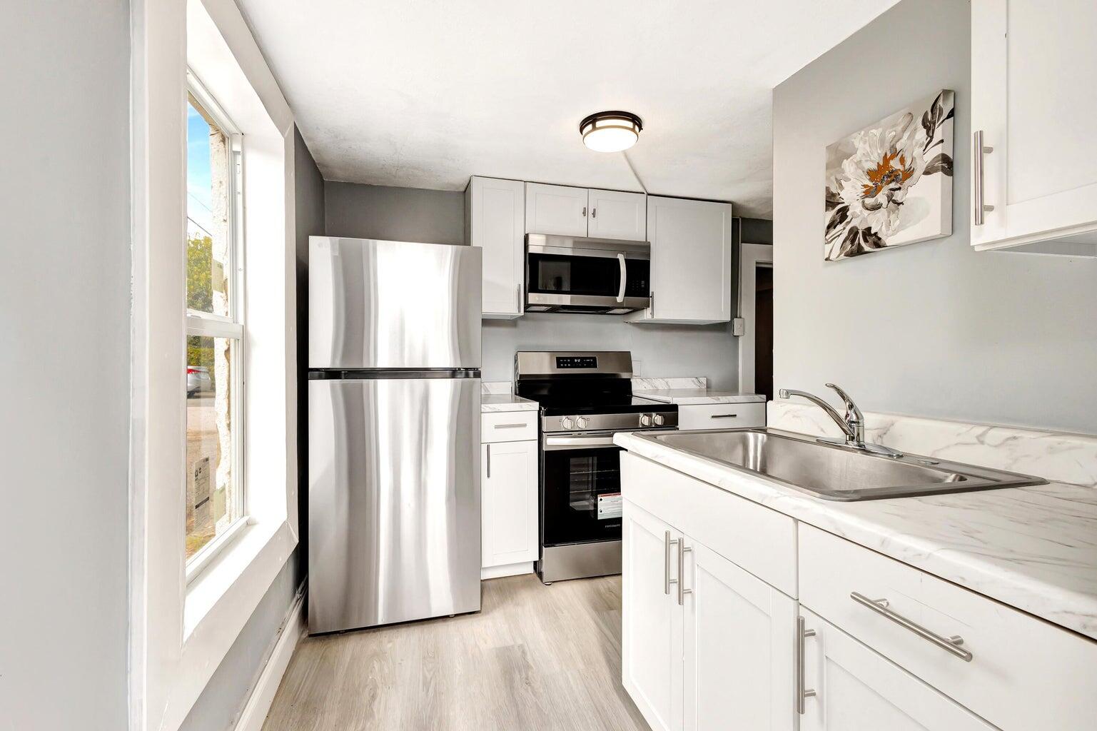 ROSEDALE - Residential Lease