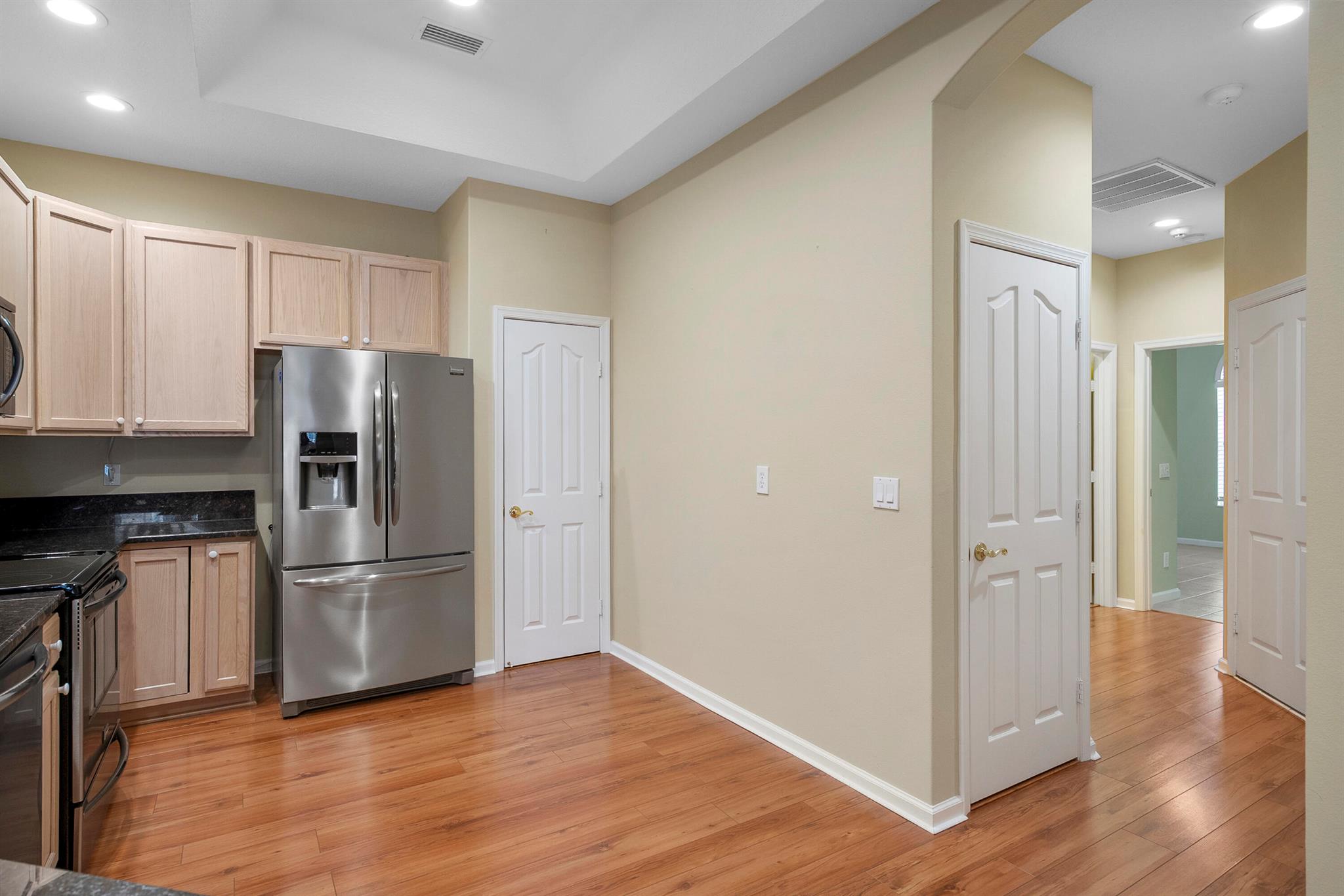 JENSEN BEACH COUNTRY CLUB - Residential