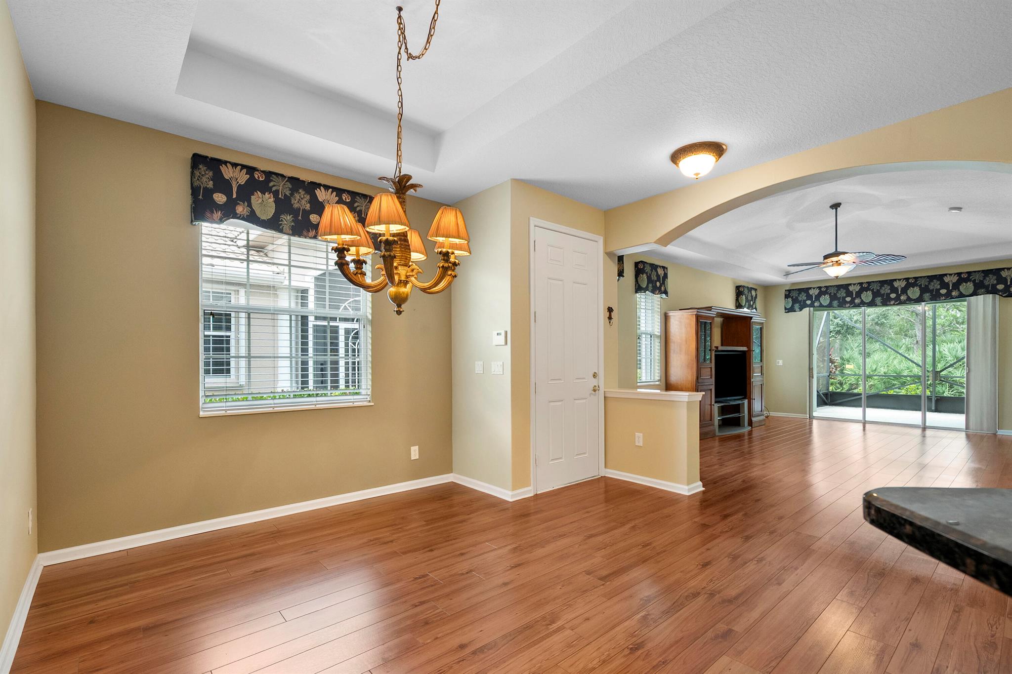 JENSEN BEACH COUNTRY CLUB - Residential