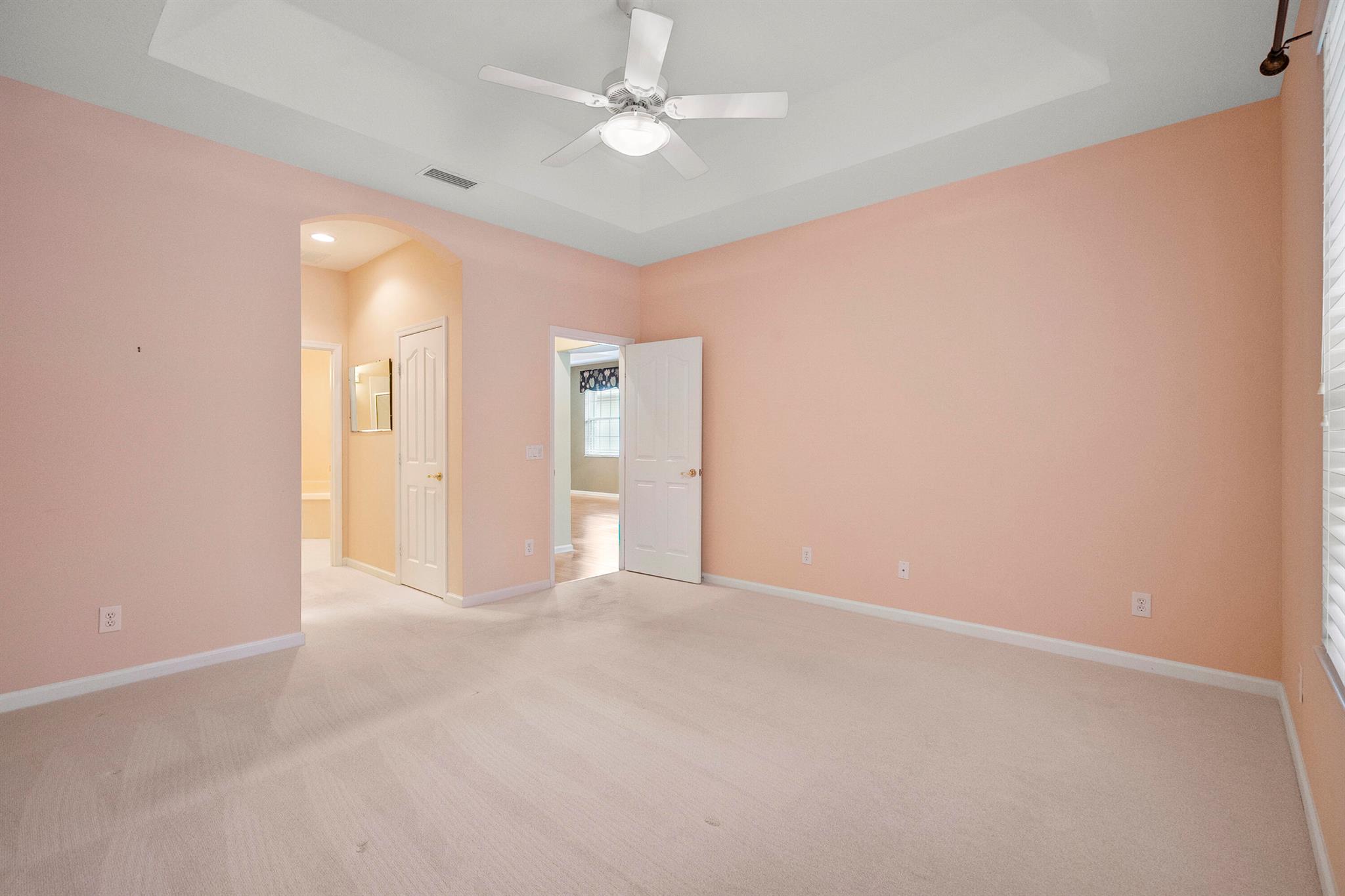 JENSEN BEACH COUNTRY CLUB - Residential