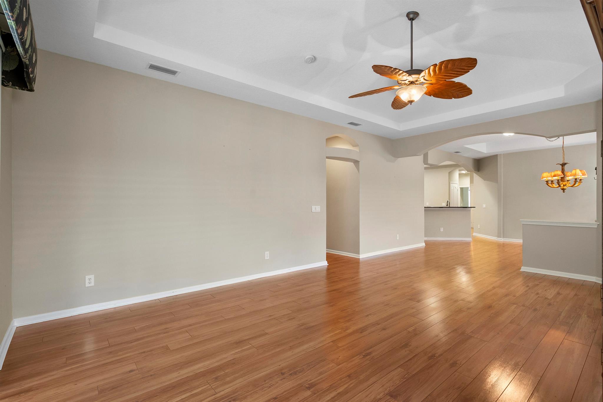 JENSEN BEACH COUNTRY CLUB - Residential