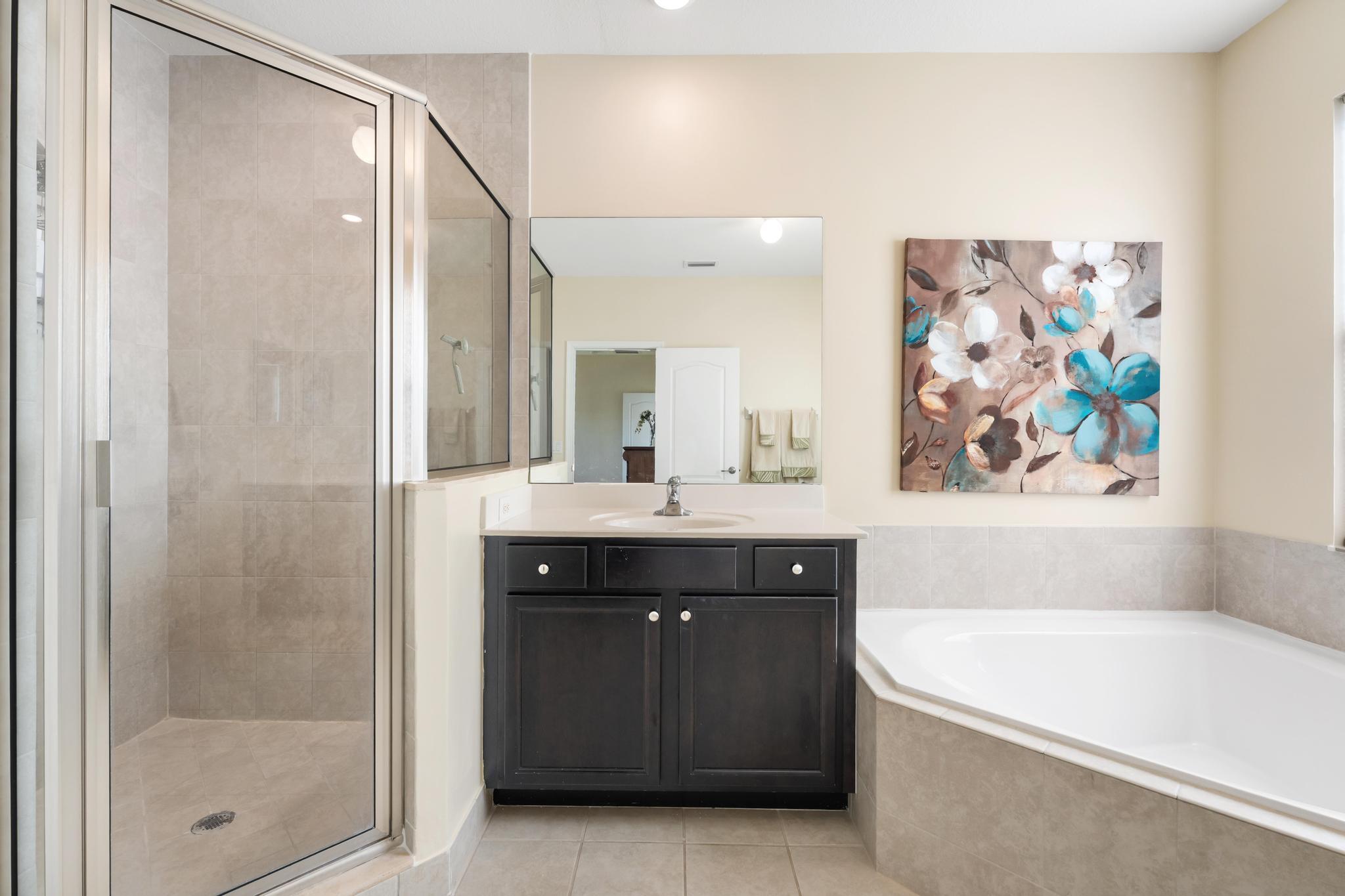 SILVERWOOD ESTATES - Residential