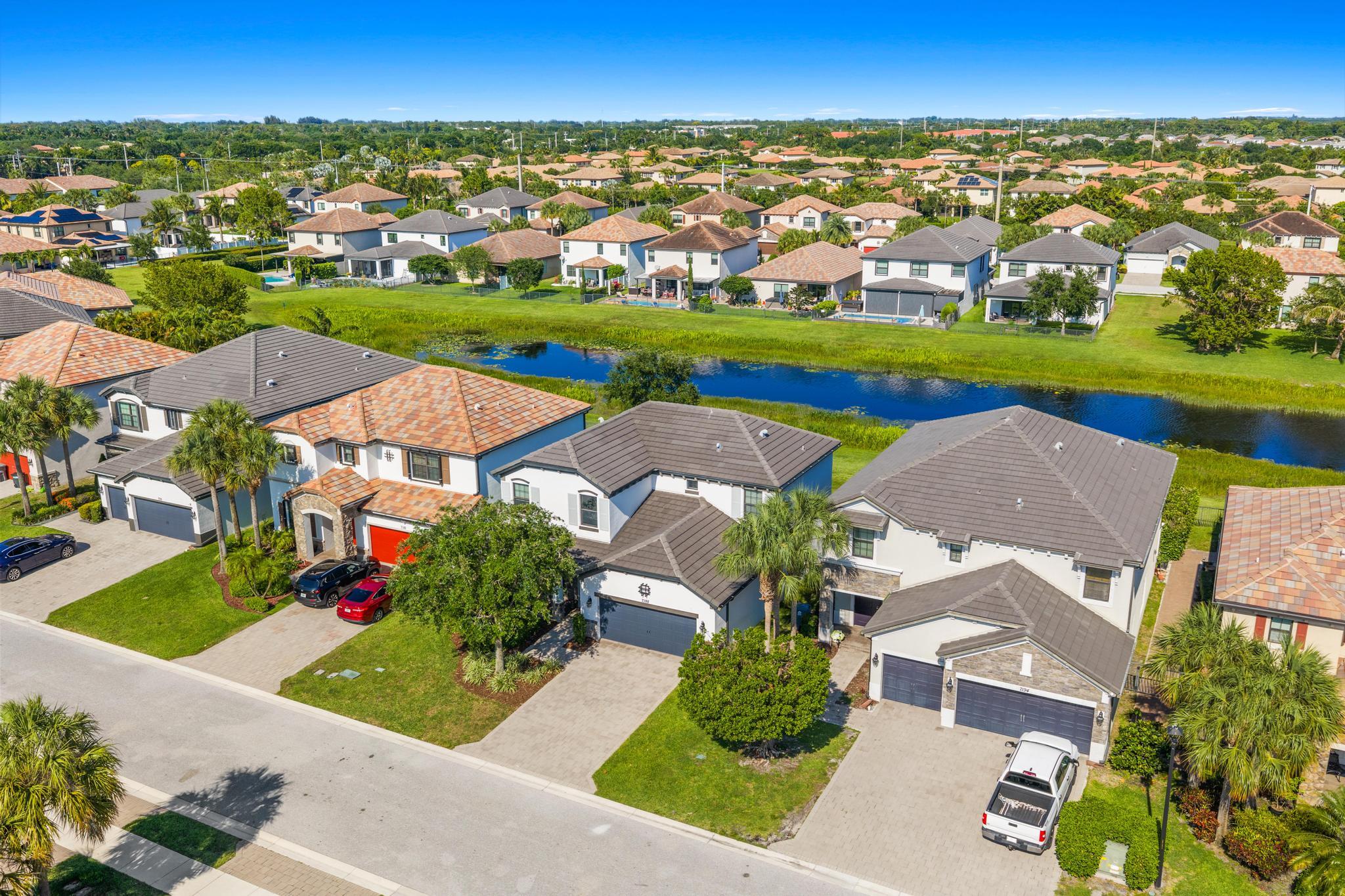 SILVERWOOD ESTATES - Residential