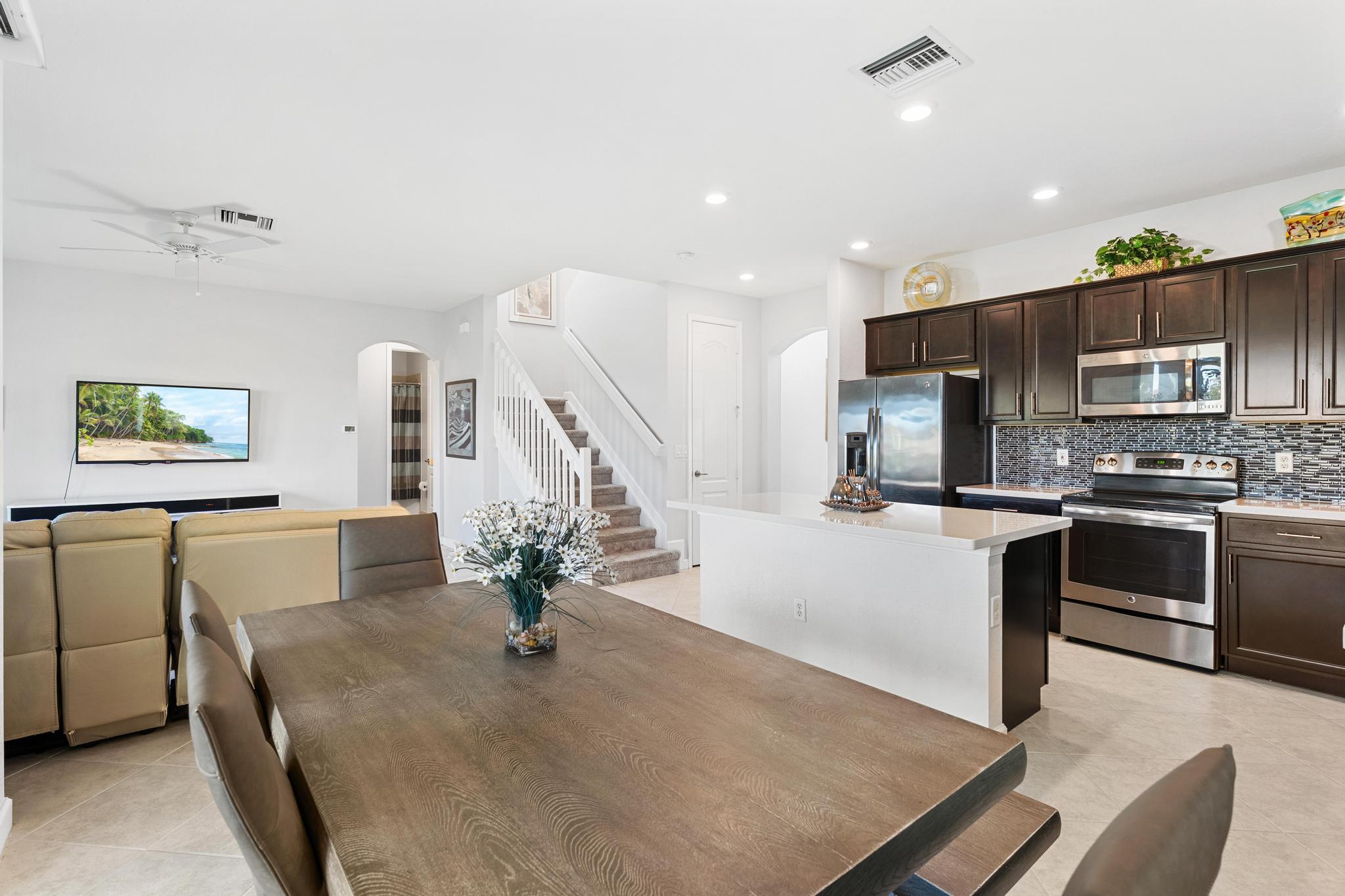SILVERWOOD ESTATES - Residential