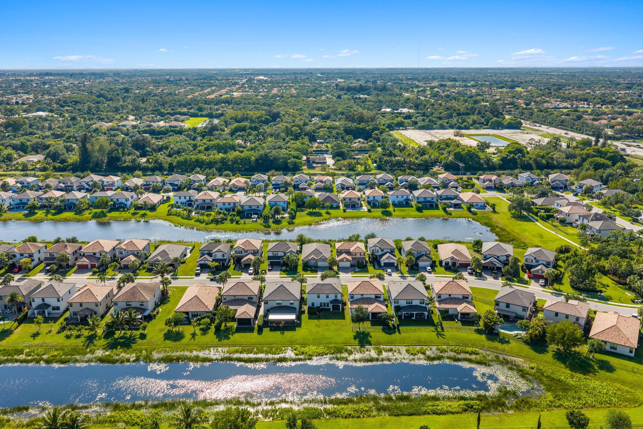 SILVERWOOD ESTATES - Residential