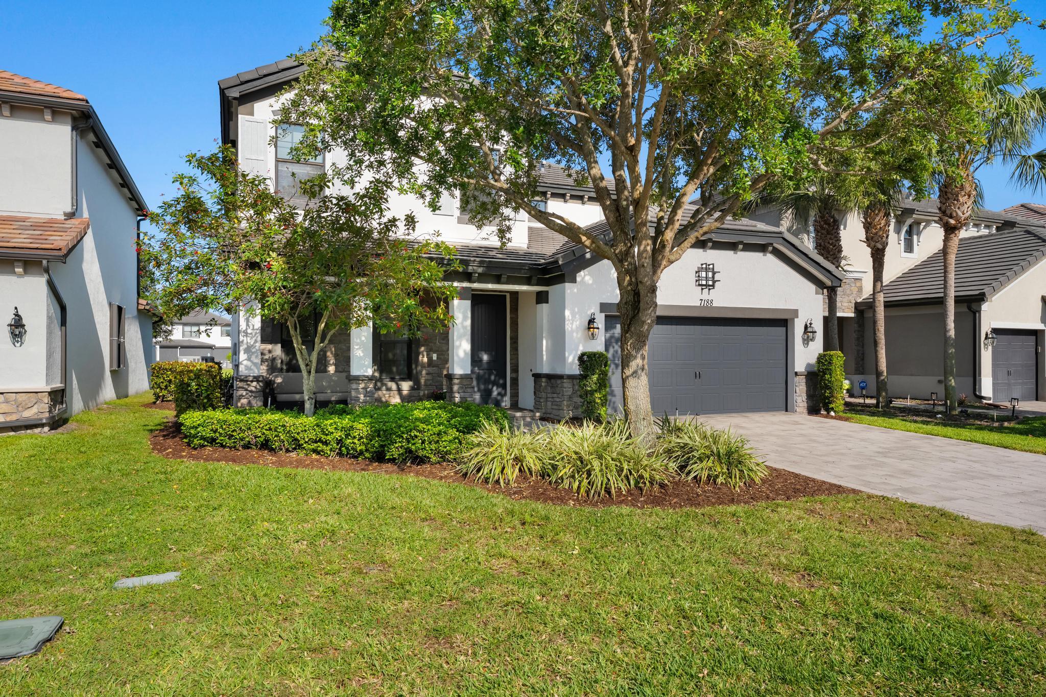 SILVERWOOD ESTATES - Residential