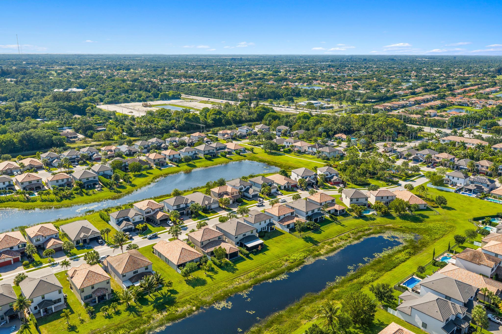 SILVERWOOD ESTATES - Residential