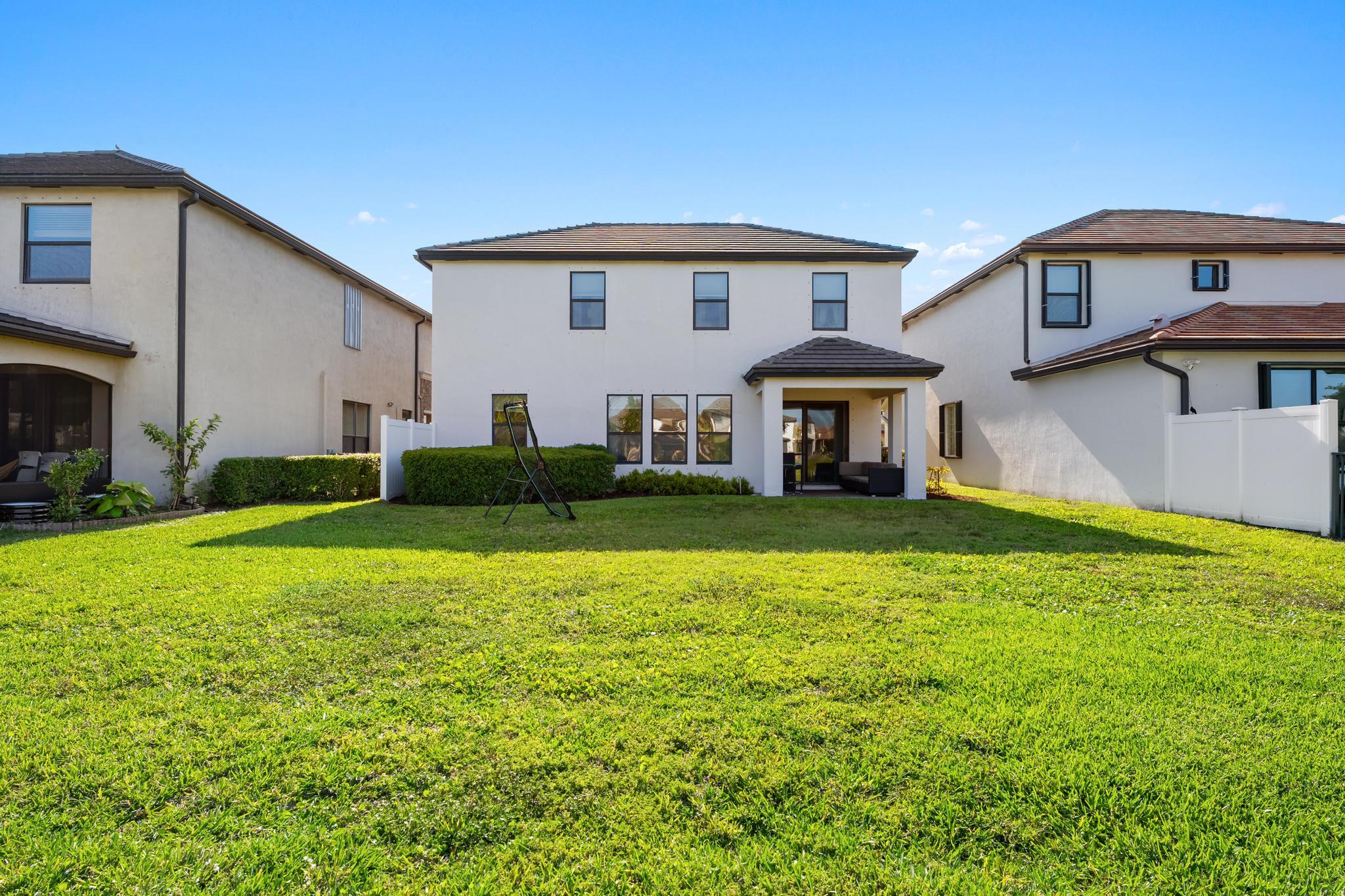 SILVERWOOD ESTATES - Residential