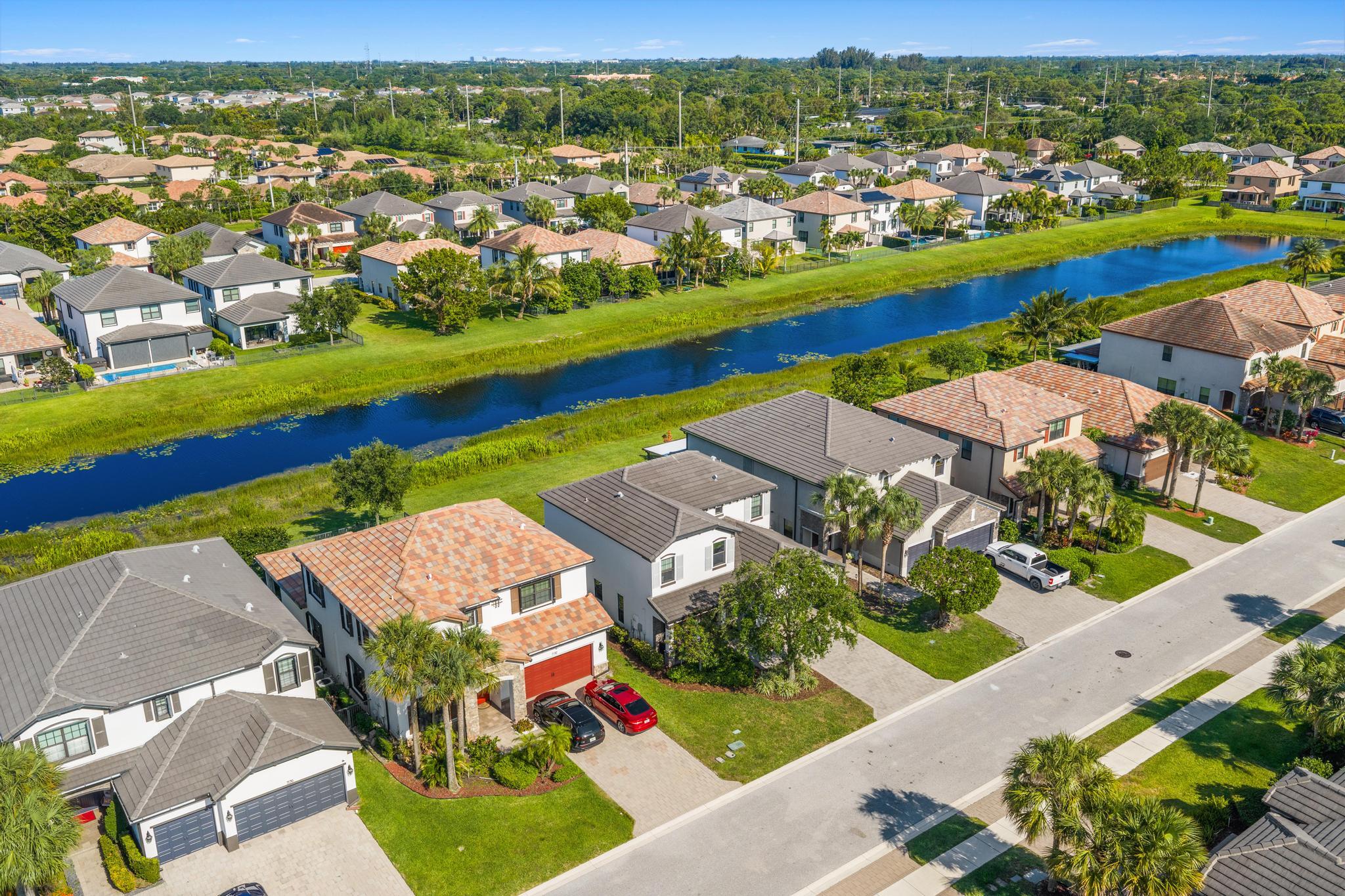 SILVERWOOD ESTATES - Residential