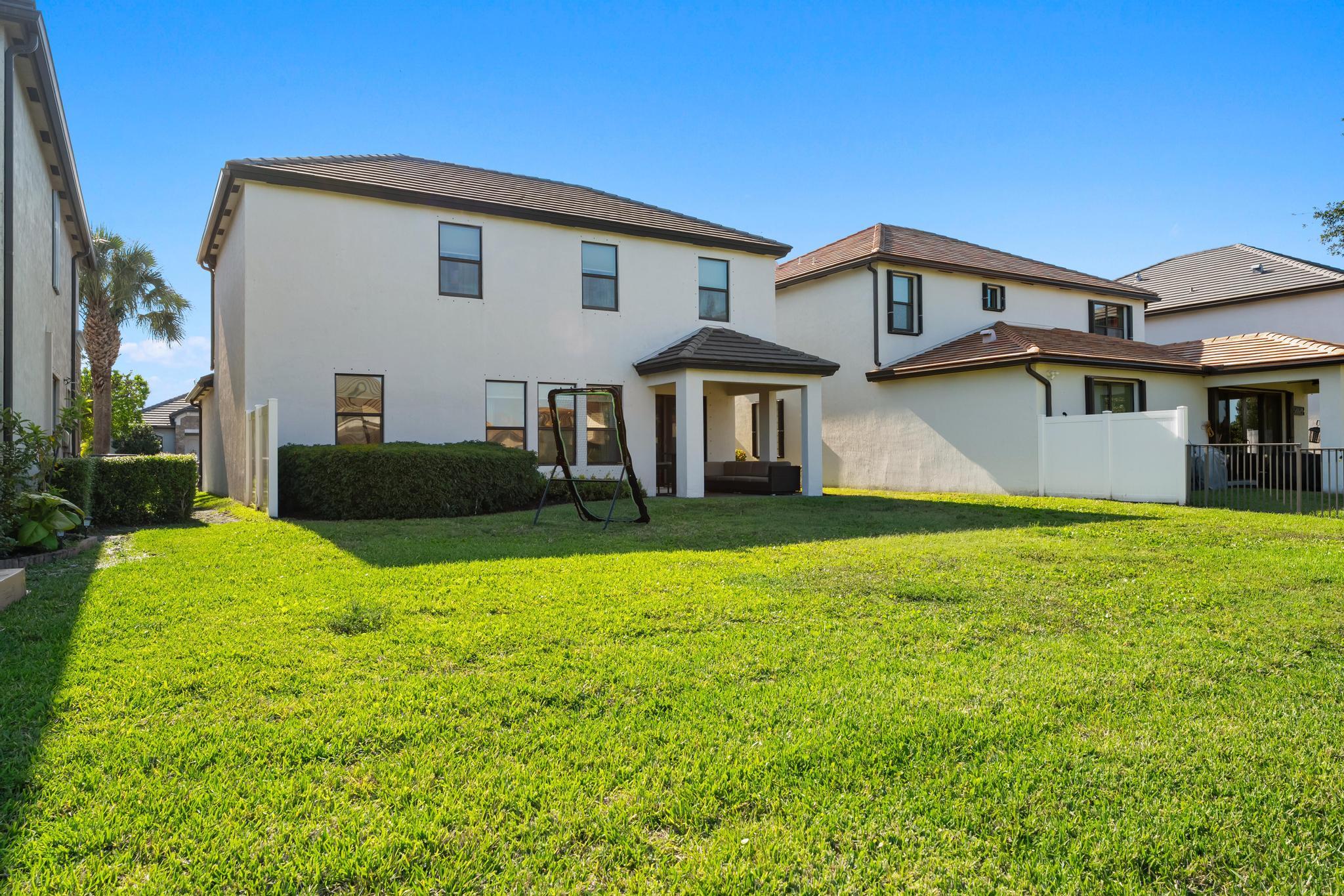 SILVERWOOD ESTATES - Residential