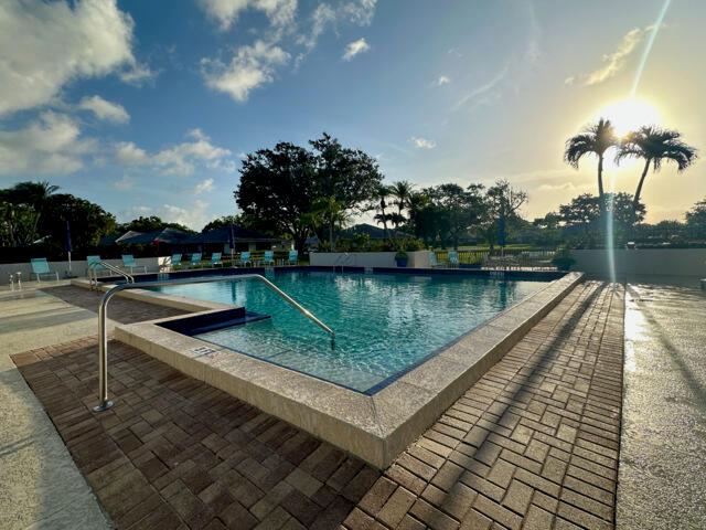PGA CLUB COTTAGES - Residential Lease