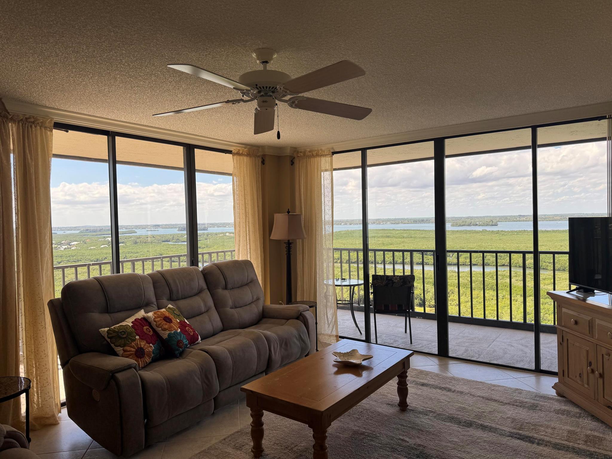 ATLANTIC VIEW BEACH CLUB CONDOMINIUM NO 1 - Residential