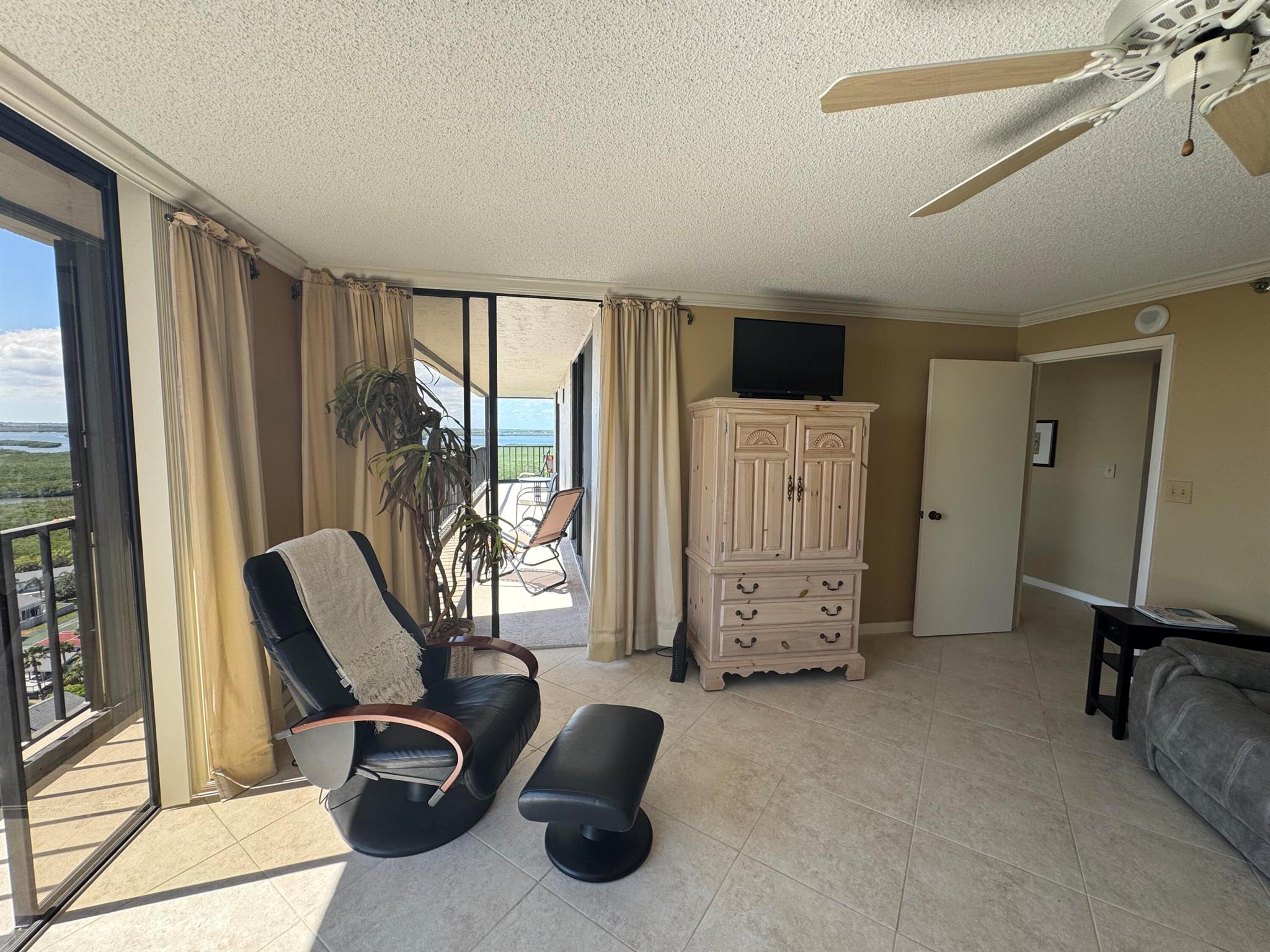 ATLANTIC VIEW BEACH CLUB CONDOMINIUM NO 1 - Residential