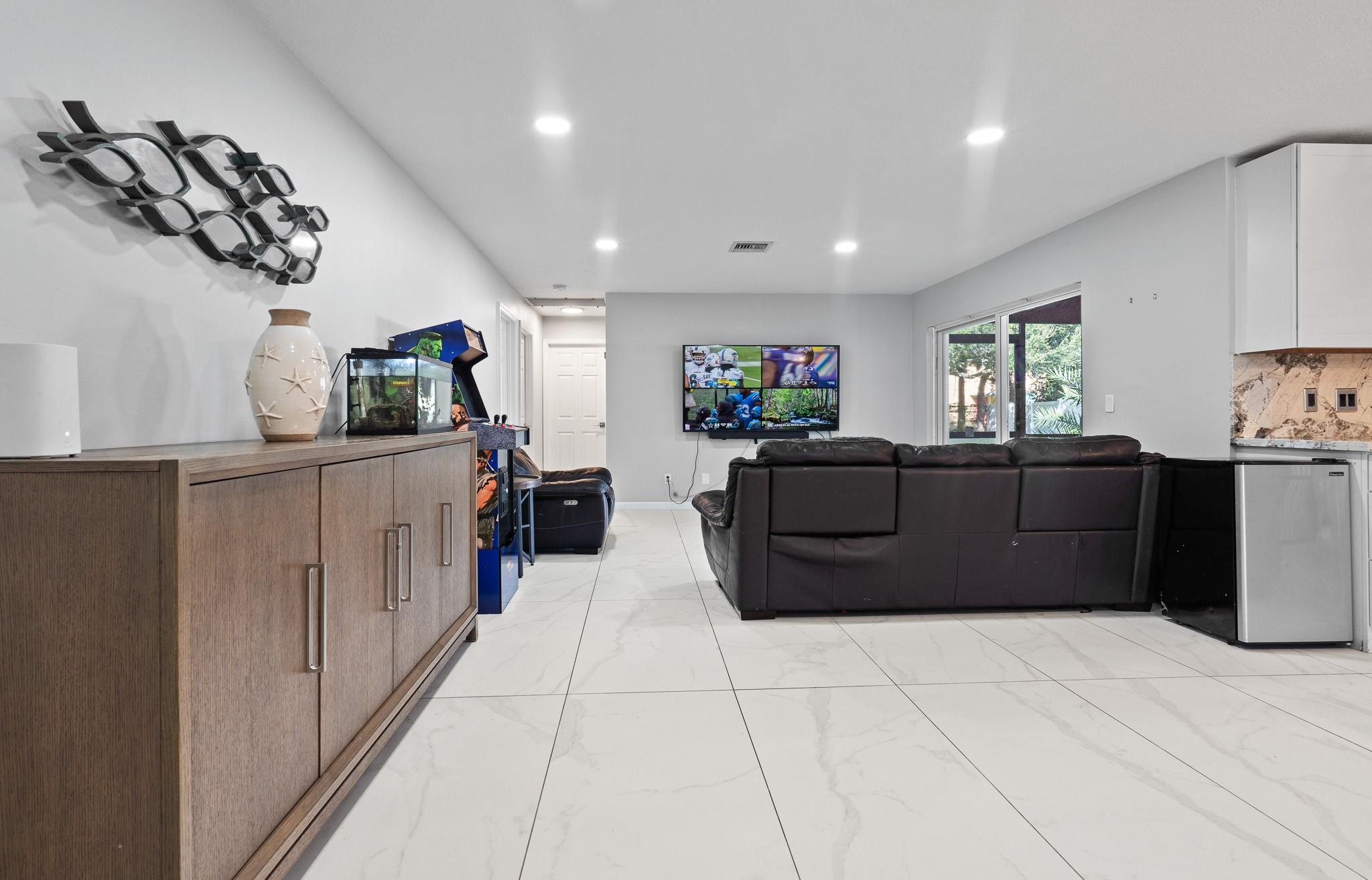 OMEGA COURT - Residential Lease