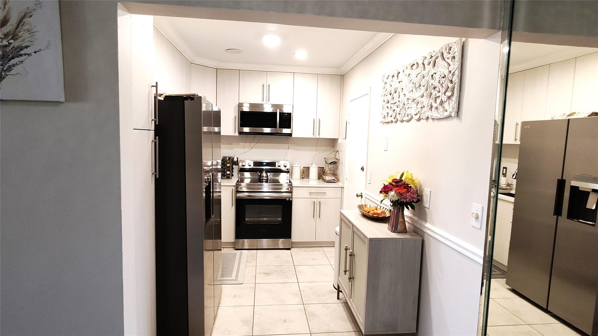 400 S Cypress Rd 428